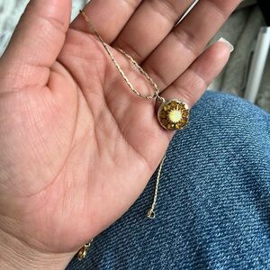 Gold Pendant Necklace